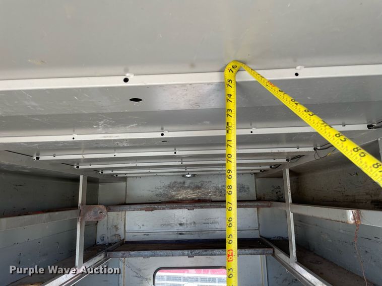 image for item LY9733 Knapheid  service bed