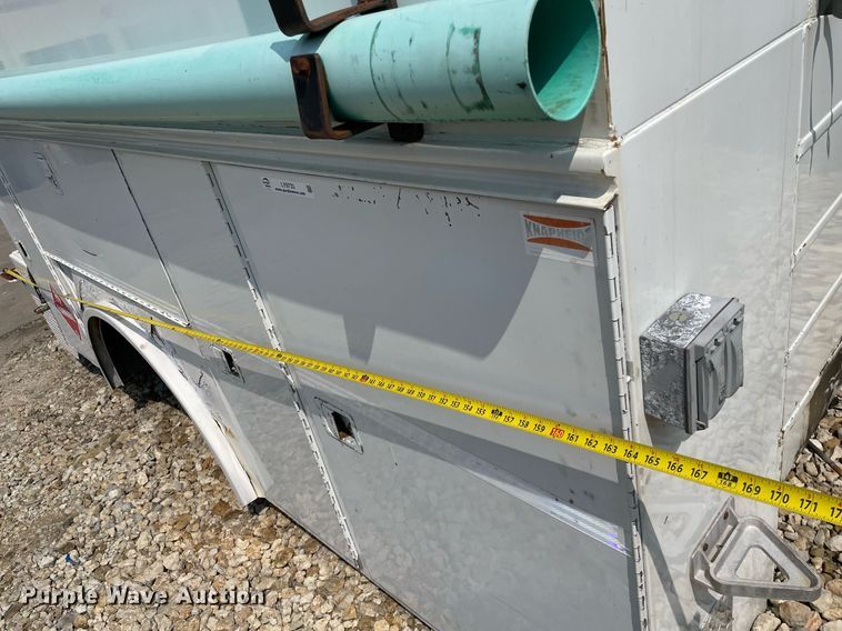 image for item LY9733 Knapheid  service bed