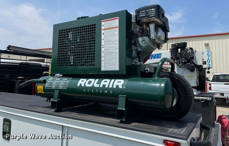 image for item LY9734 2018 Ford F350 Super Duty  Crew Cab utility bed pickup truck