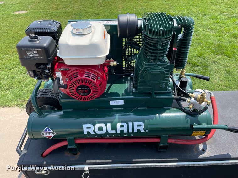 image for item LY9734 2018 Ford F350 Super Duty  Crew Cab utility bed pickup truck