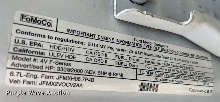 image for item LY9734 2018 Ford F350 Super Duty  Crew Cab utility bed pickup truck