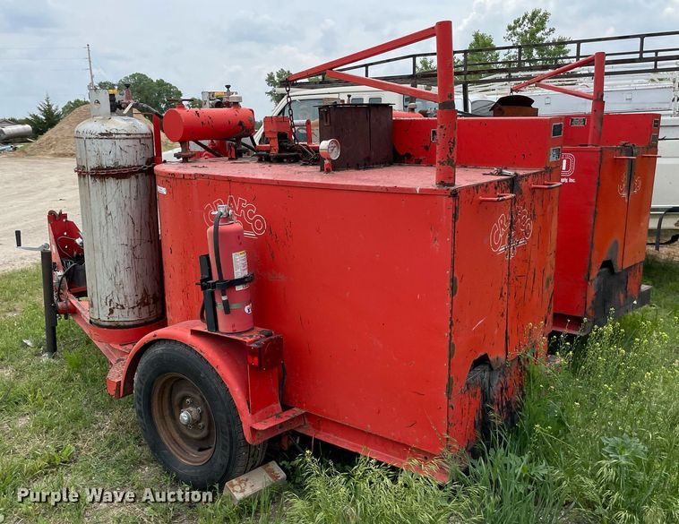 image for item LY9746 (2) Crafco E-Z Pour melter applicators