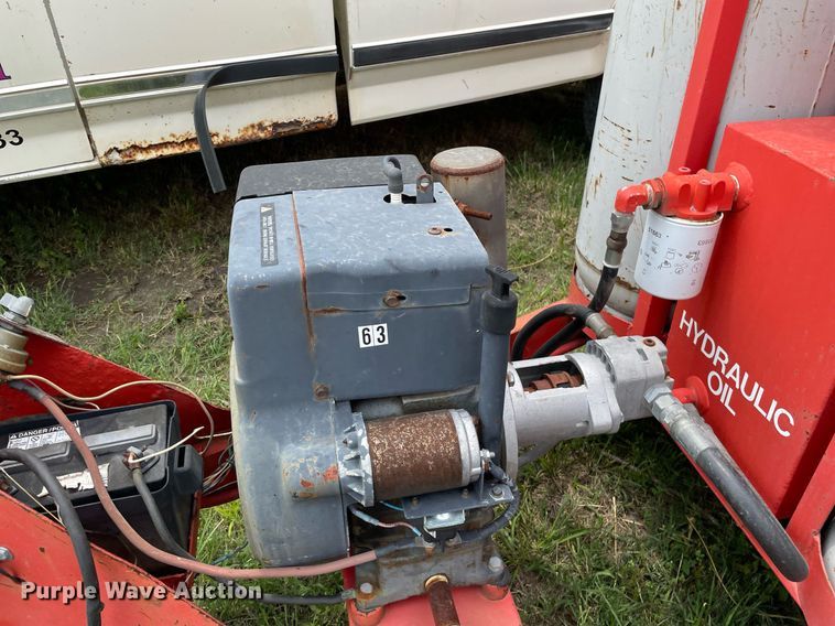 image for item LY9746 (2) Crafco E-Z Pour melter applicators