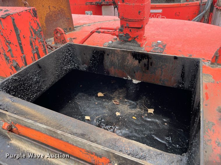 image for item LY9746 (2) Crafco E-Z Pour melter applicators