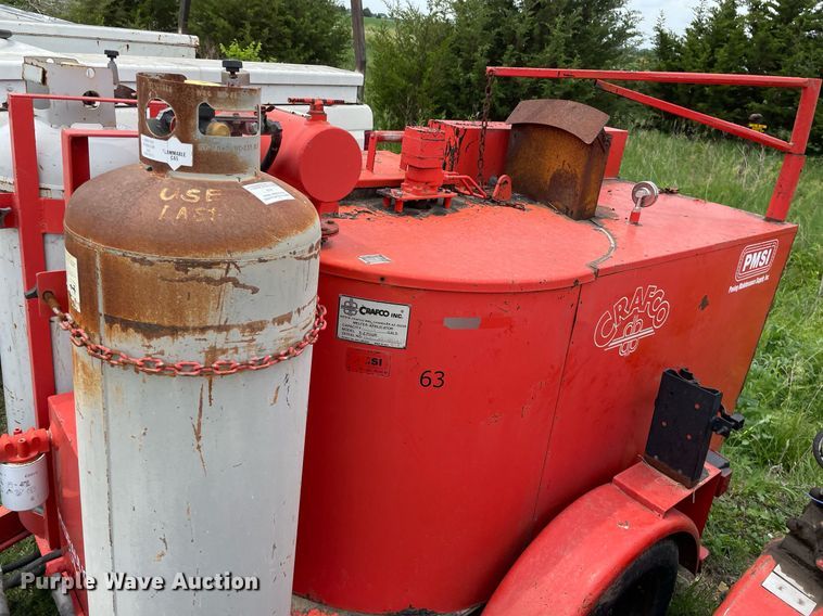 image for item LY9746 (2) Crafco E-Z Pour melter applicators