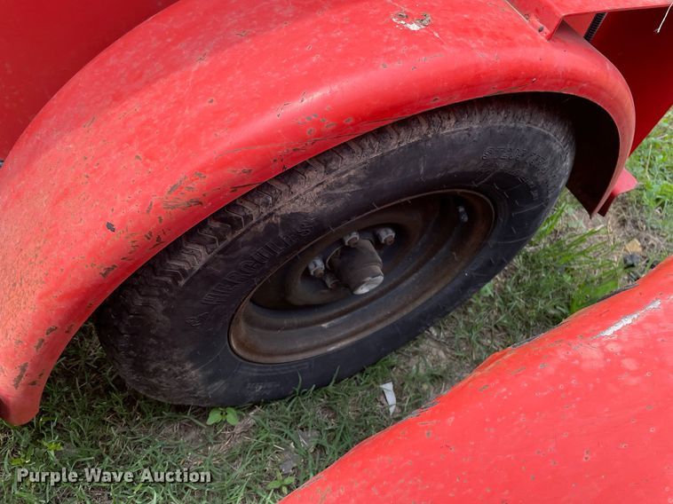 image for item LY9746 (2) Crafco E-Z Pour melter applicators