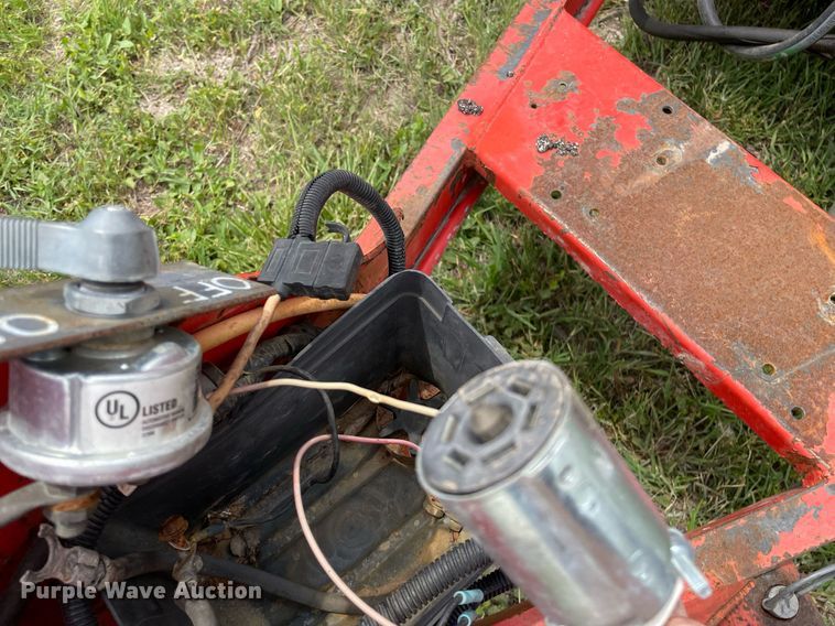 image for item LY9746 (2) Crafco E-Z Pour melter applicators