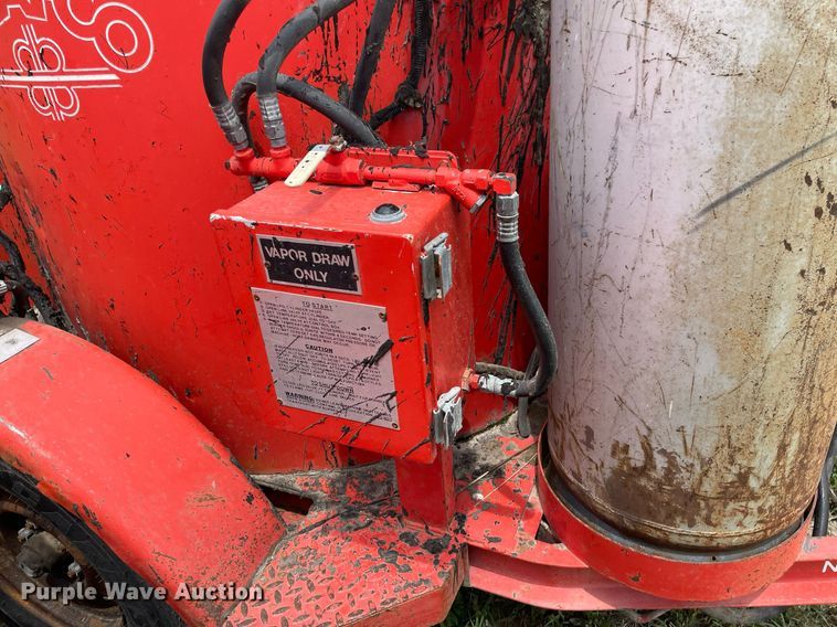 image for item LY9746 (2) Crafco E-Z Pour melter applicators