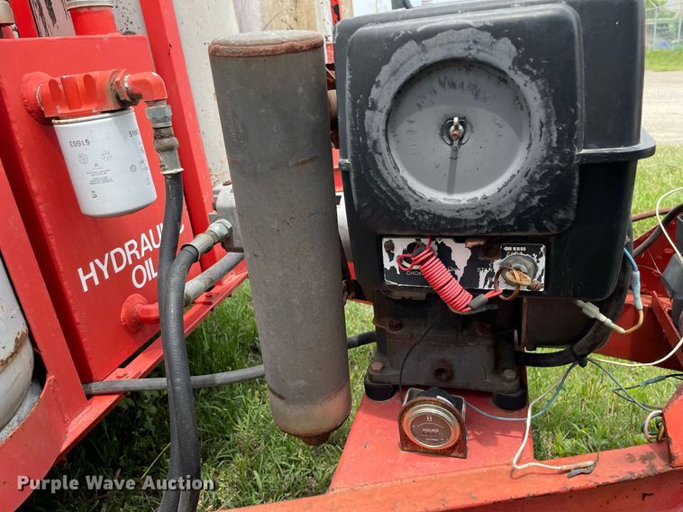 image for item LY9746 (2) Crafco E-Z Pour melter applicators