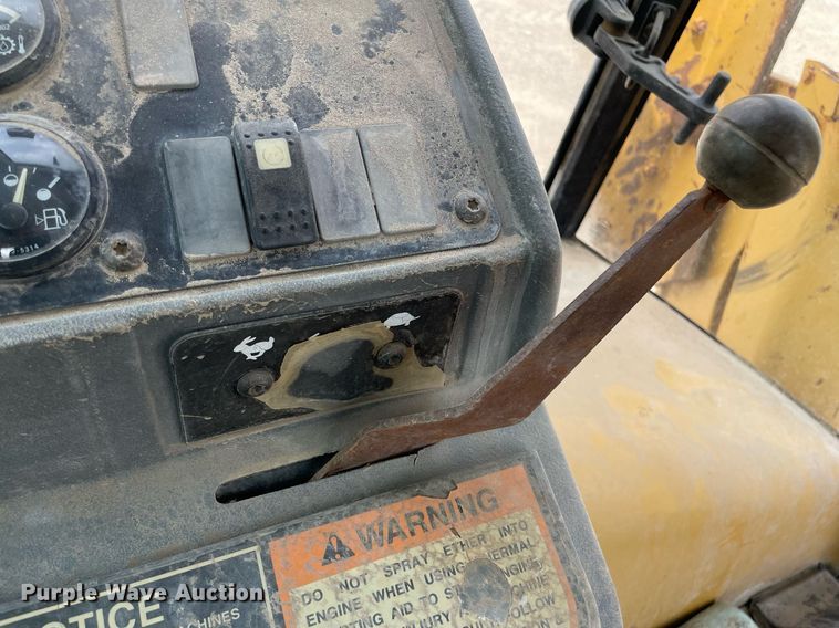 image for item LY9754 1998 Caterpillar 416C  backhoe