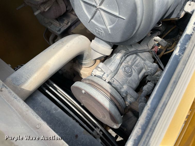 image for item LY9754 1998 Caterpillar 416C  backhoe