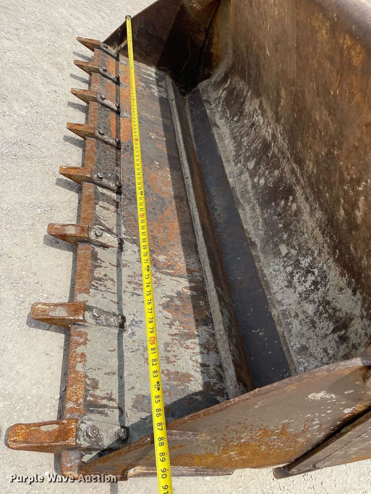 image for item LY9755 1999 Caterpillar 416C  backhoe