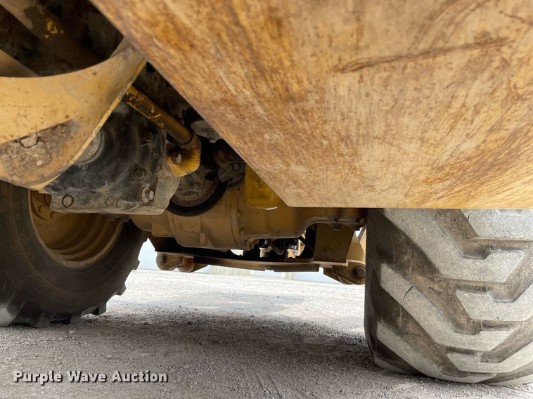 image for item LY9755 1999 Caterpillar 416C  backhoe