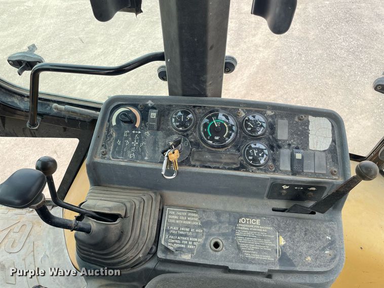 image for item LY9755 1999 Caterpillar 416C  backhoe