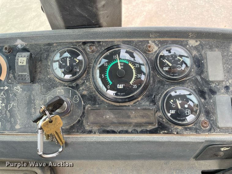 image for item LY9755 1999 Caterpillar 416C  backhoe