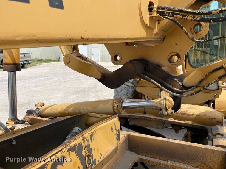 image for item LY9757 1989 Dresser 850  motor grader