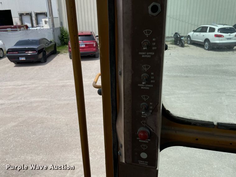 image for item LY9757 1989 Dresser 850  motor grader