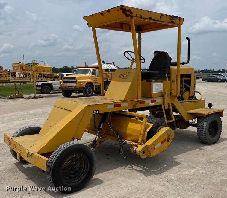 image for item LY9758 Rosco BH7  broom