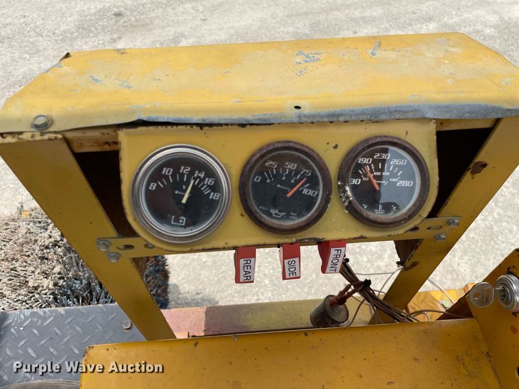 image for item LY9758 Rosco BH7  broom