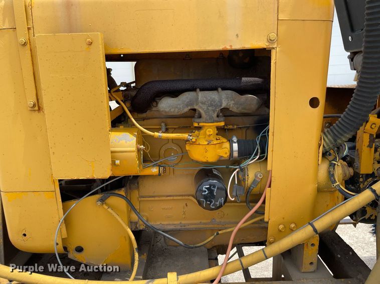 image for item LY9758 Rosco BH7  broom