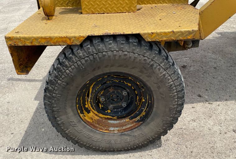 image for item LY9758 Rosco BH7  broom