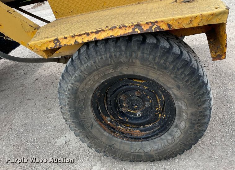 image for item LY9758 Rosco BH7  broom