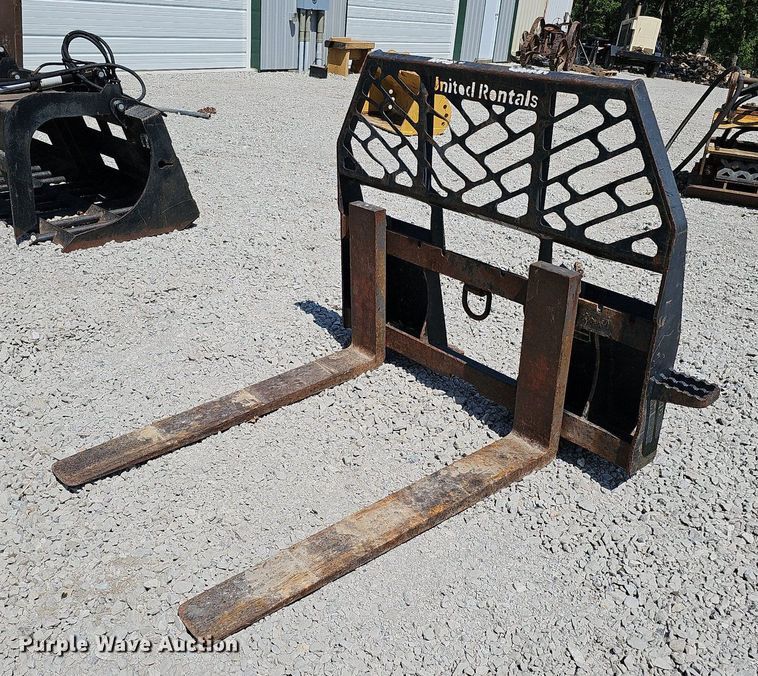 image for item MD9792 41" L skid steer forks