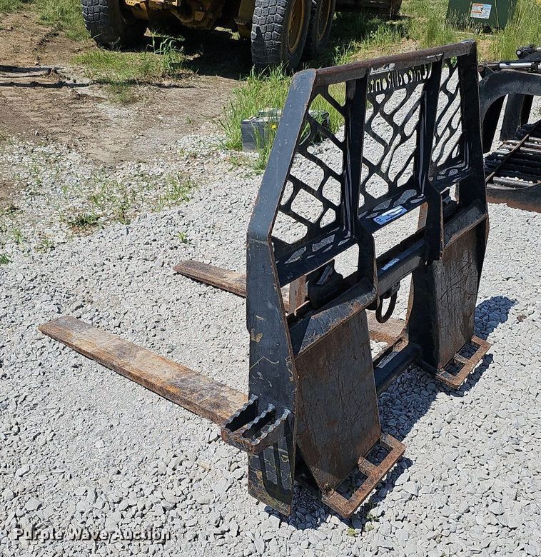 image for item MD9792 41" L skid steer forks