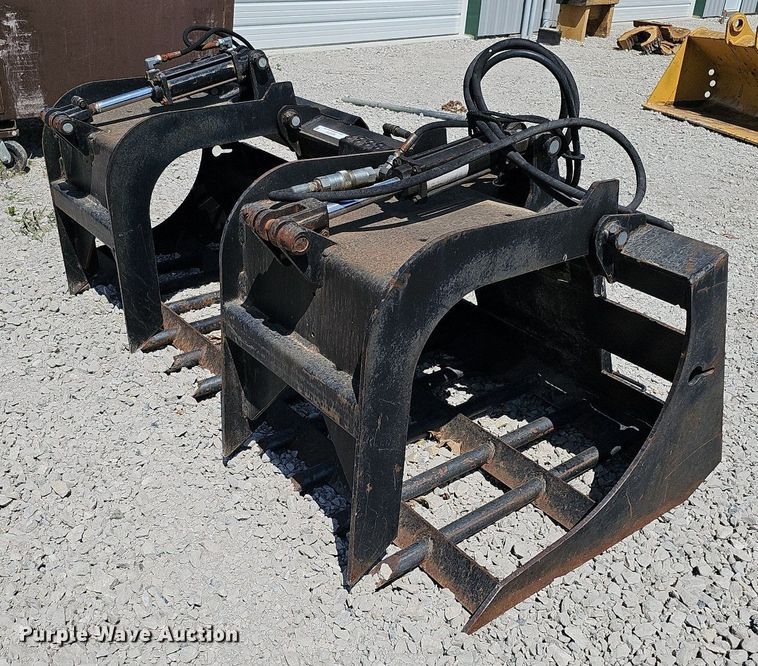 image for item MD9793 74" W skid steer rock grapple bucket