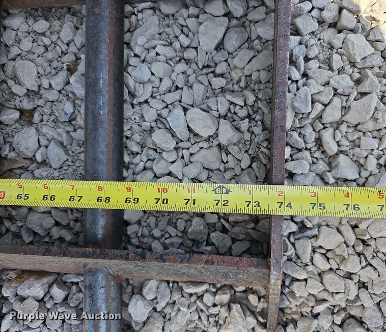 image for item MD9793 74" W skid steer rock grapple bucket