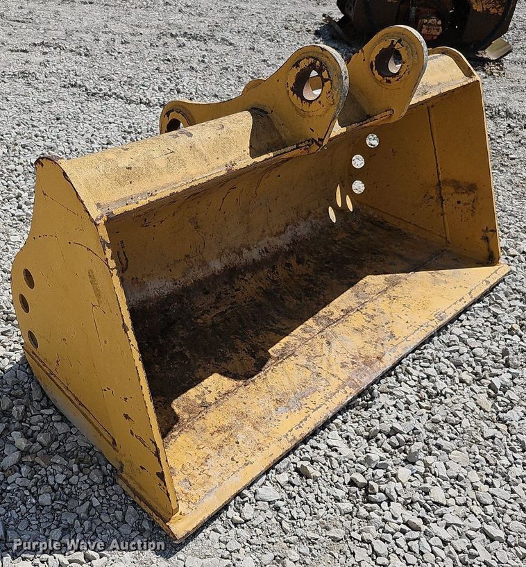image for item MD9794 58" W excavator bucket