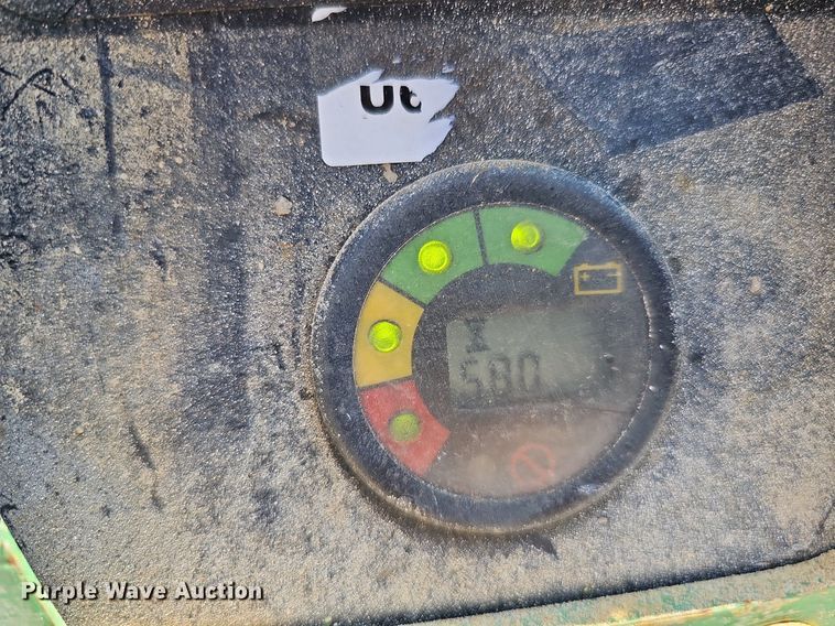 image for item MD9810 2014 JLG 1932RS  scissor lift