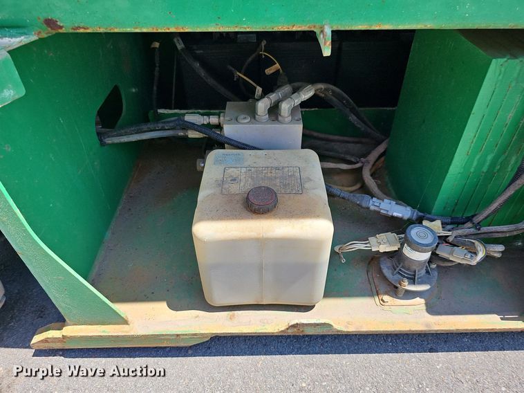 image for item MD9810 2014 JLG 1932RS  scissor lift