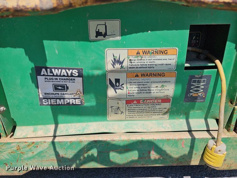 image for item MD9810 2014 JLG 1932RS  scissor lift