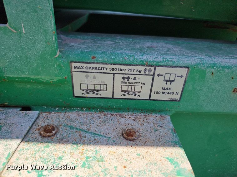 image for item MD9810 2014 JLG 1932RS  scissor lift