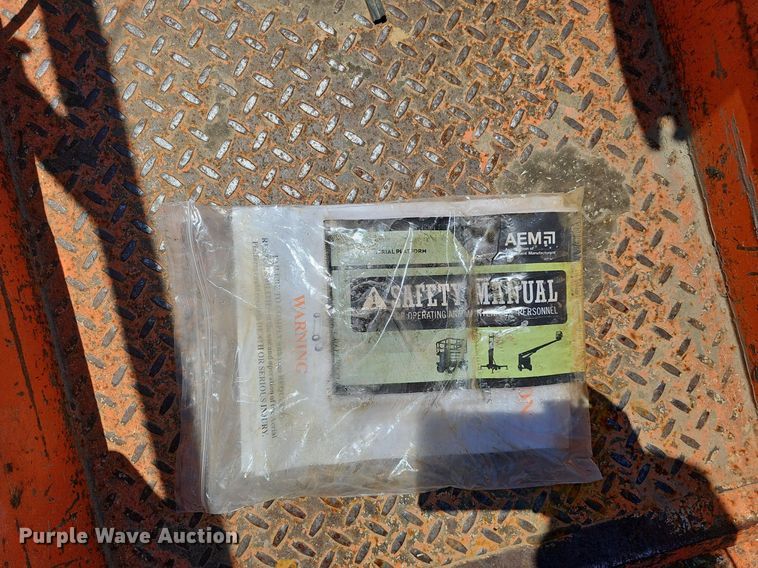 image for item MD9812 2017 JLG 2632ES  scissor lift