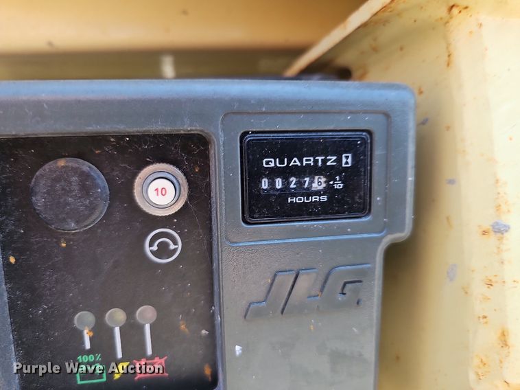 image for item MD9812 2017 JLG 2632ES  scissor lift