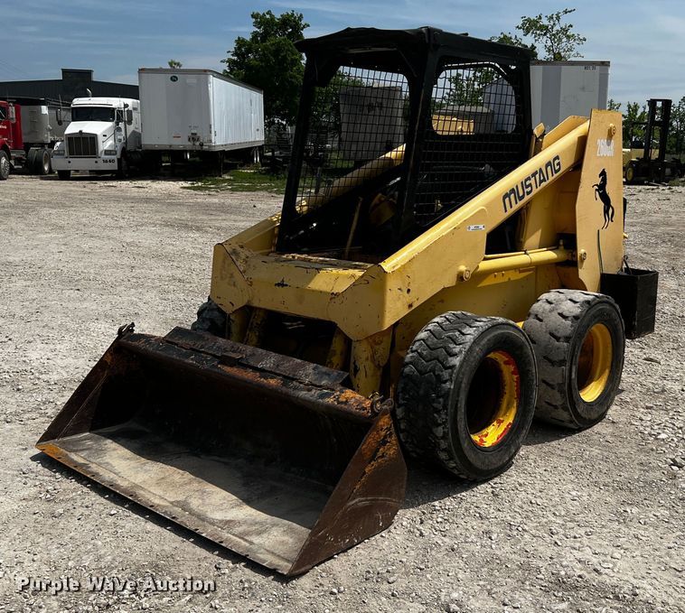 image for item MF9904 Mustang 2600R  skid steer loader