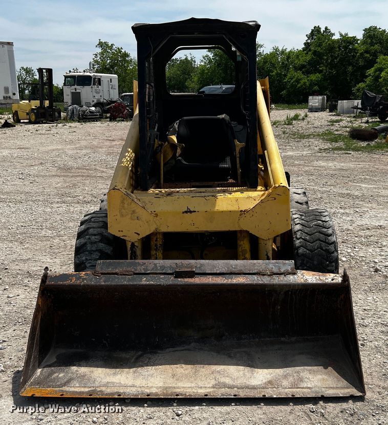 image for item MF9904 Mustang 2600R  skid steer loader