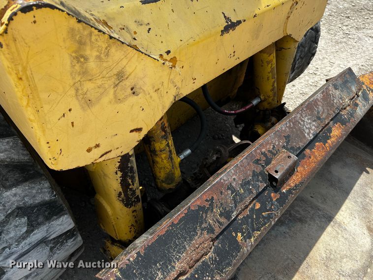 image for item MF9904 Mustang 2600R  skid steer loader