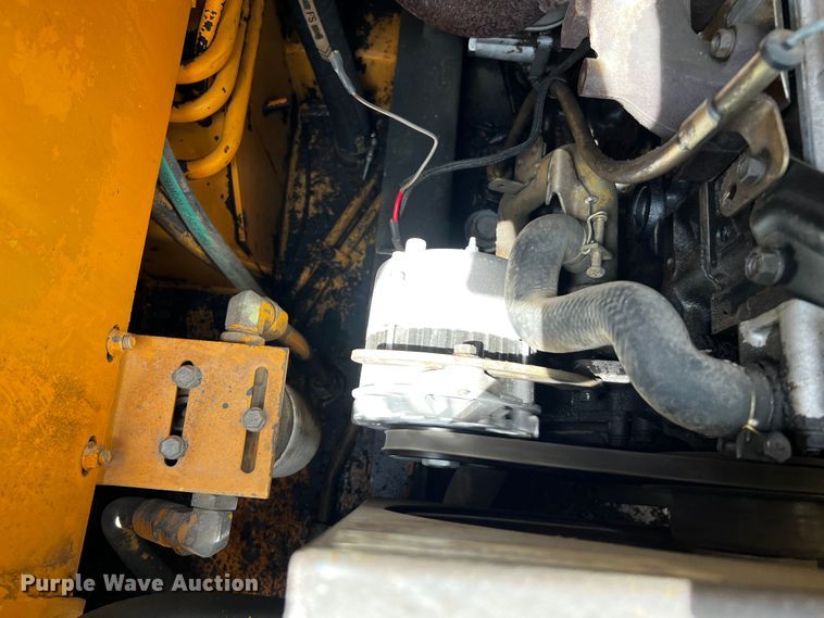 image for item MF9904 Mustang 2600R  skid steer loader
