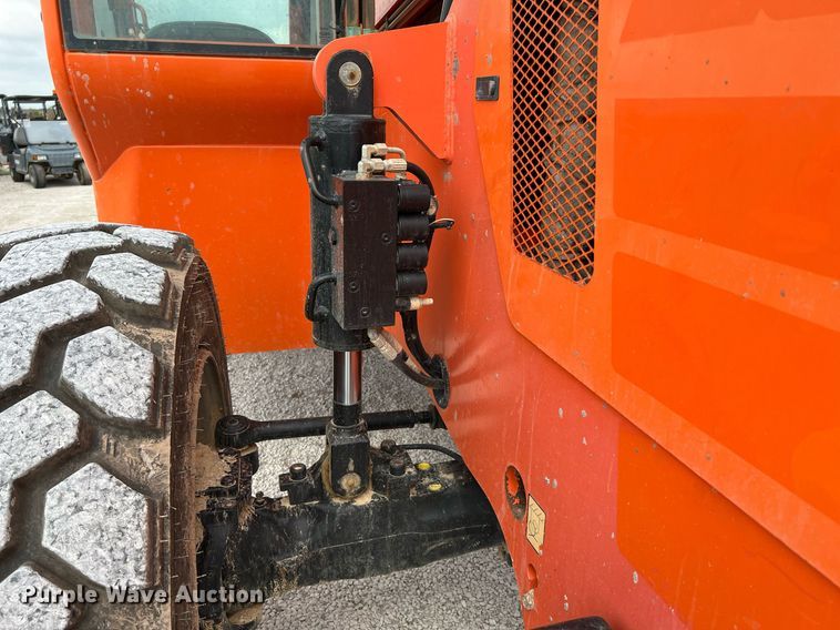 image for item MF9962 2016 JLG 10054  telehandler