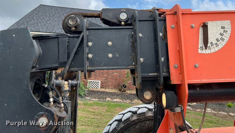image for item MF9962 2016 JLG 10054  telehandler