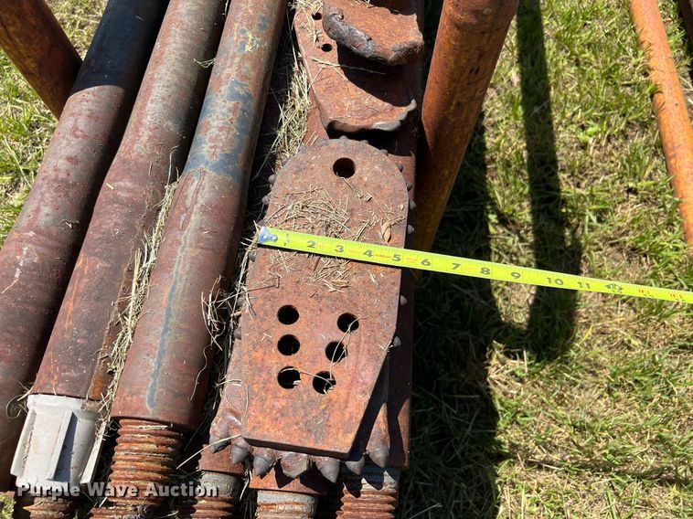 image for item MF9978 Approximately 132 drill stems