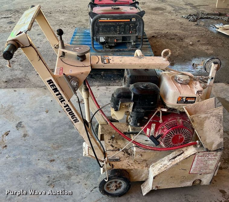 image for item MF9979 Edco DS-18-13H  concrete saw