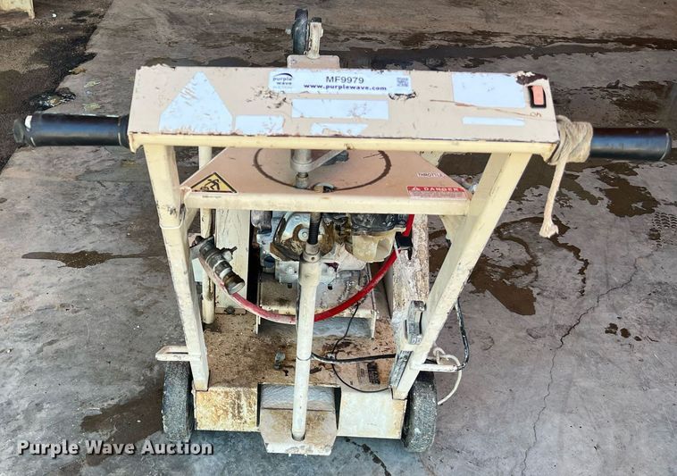 image for item MF9979 Edco DS-18-13H  concrete saw