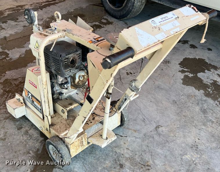 image for item MF9979 Edco DS-18-13H  concrete saw