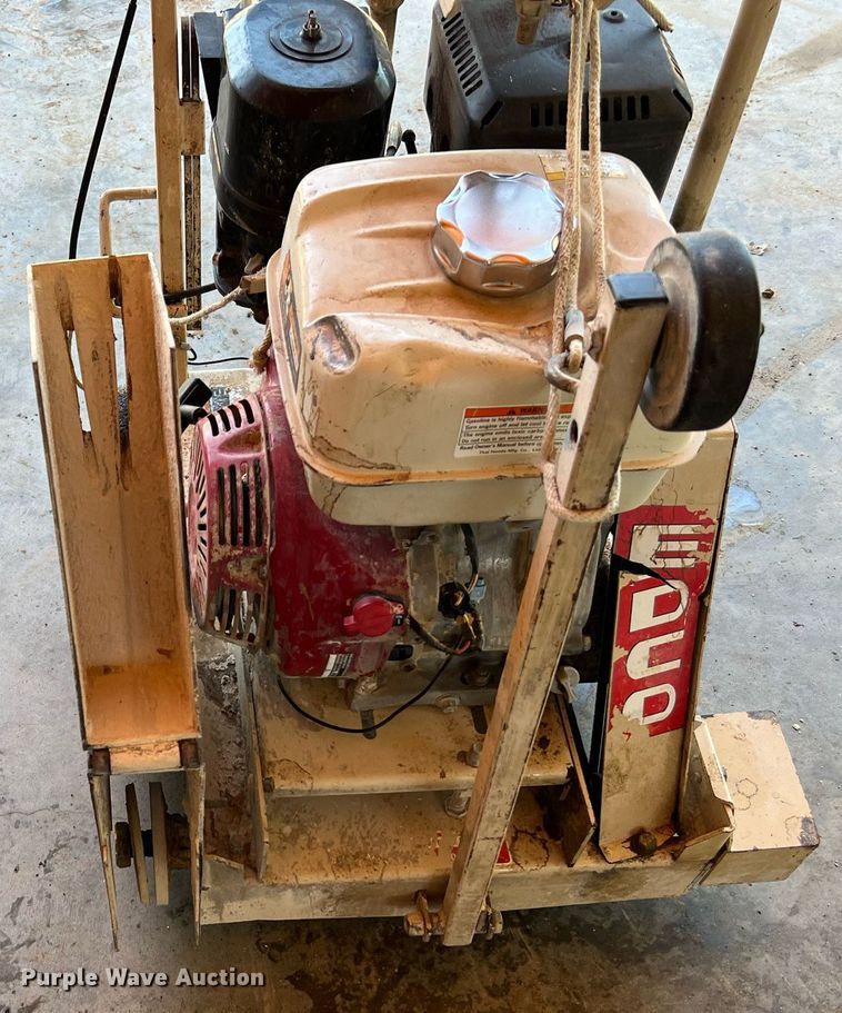 image for item MF9979 Edco DS-18-13H  concrete saw