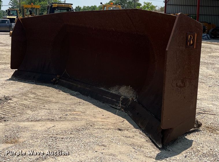 image for item MF9981 Balderson  loader blade