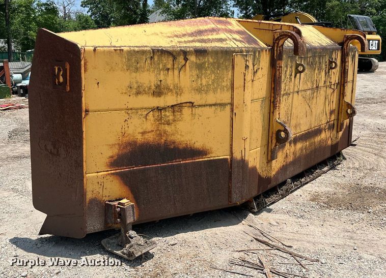 image for item MF9981 Balderson  loader blade